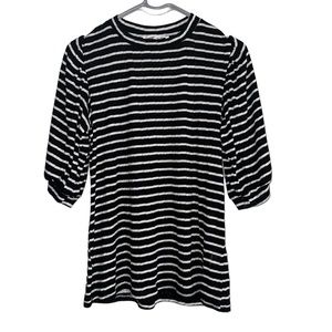 💜 5 for $15 NWOT Signify Black and White Striped ruched sleeve top goth work